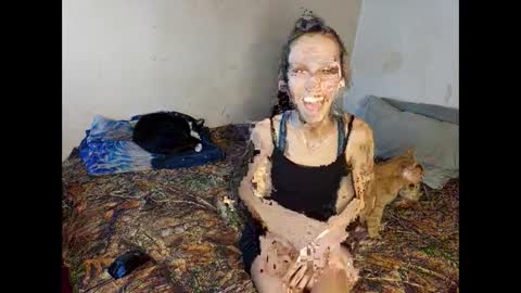 Lukeandali420 online show from February 18, 11:30 pm