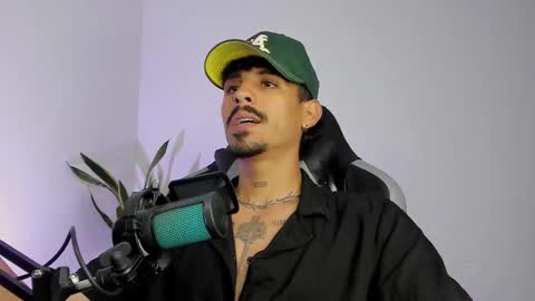 Luke Taylor online show from February 27, 12:31 pm