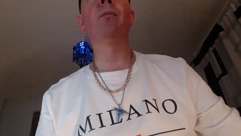 lukerondo online show from March 22, 1:09 am