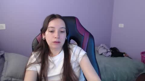 Snapshot of lula_05 chatting on October 30, 2:39 pm Vicky online show from October 30, 2:39 pm