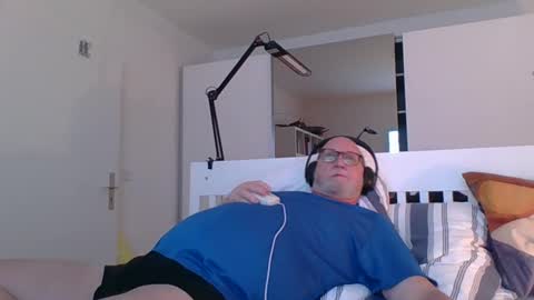 luley58 online show from February 21, 6:18 am