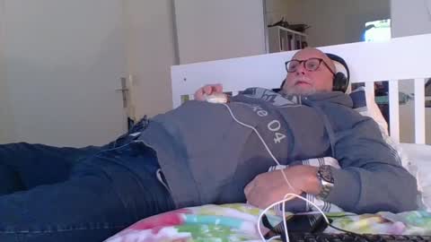 luley58 online show from January 6, 6:47 am