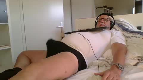 luley58 online show from December 26, 9:01 am