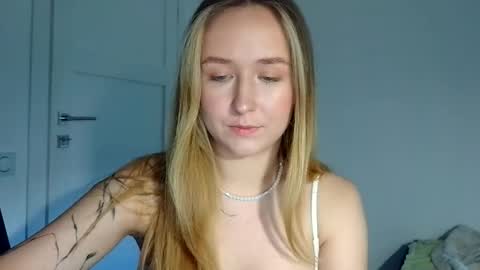 Lulu Baby18 online show from May 30, 1:09 pm