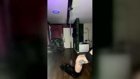 Lulu online show from February 24, 5:21 am