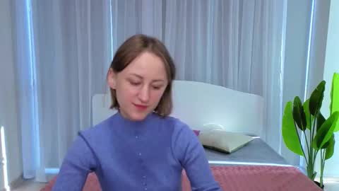 Lily online show from October 15, 10:16 am
