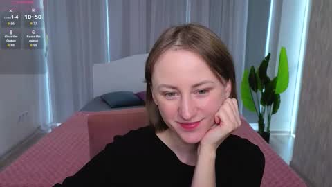 Lily online show from October 20, 9:58 am