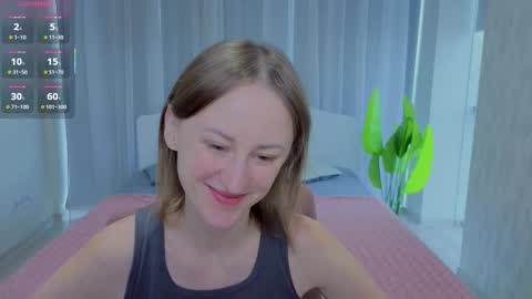 Lily online show from September 25, 11:06 am