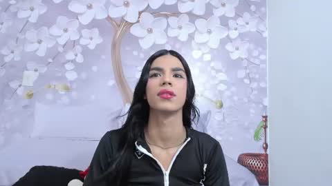 LULU online show from July 2, 7:08 pm