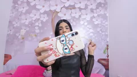 LULU online show from July 9, 7:18 pm