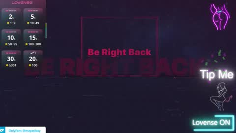 Snapshot of luluubloomm chatting on October 2, 1:26 am Lulu online show from October 2, 1:26 am