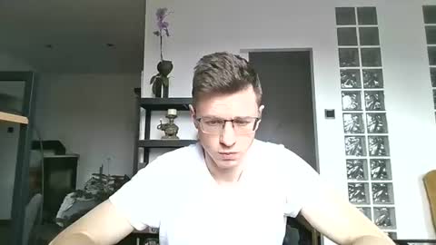Andrew independent model 2000-0000 CET daily online show from July 18, 3:36 pm
