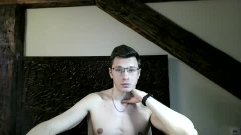 Andrew independent model 2000-0000 CET daily online show from April 28, 6:34 pm