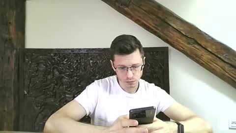 Andrew independent model 2000-0000 CET daily online show from June 13, 12:26 pm