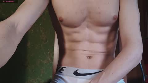 lumberxxxx online show from February 12, 2:32 pm