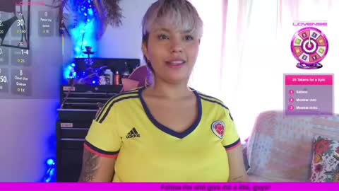 Luna online show from April 25, 2:47 pm