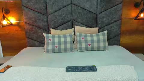 Luna  Jackson online show from June 16, 3:21 am