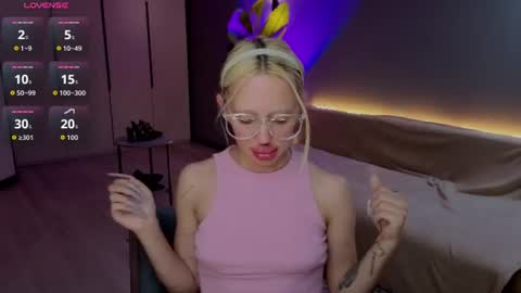 luna_beverly online show from August 4, 8:38 pm
