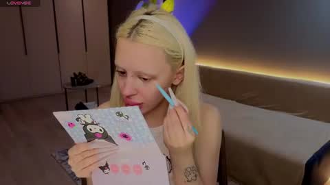 luna_beverly online show from August 1, 8:21 pm