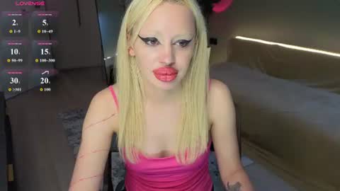 luna_beverly online show from June 28, 8:49 pm
