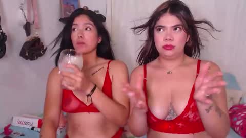 Luna charlotte95 online show from March 13, 12:36 am