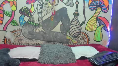 luna_gc online show from December 2, 1:15 am