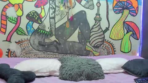 Snapshot of luna_gc chatting on September 25, 12:06 am luna_gc online show from September 25, 12:06 am