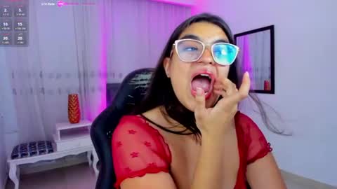 Luna online show from July 8, 8:01 pm