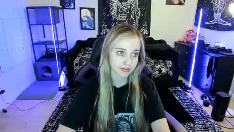 Luna online show from May 11, 4:19 am
