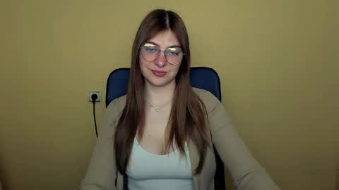 Luna online show from April 24, 9:44 am