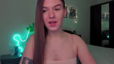 luna_lust_211 online show from March 10, 2:32 pm