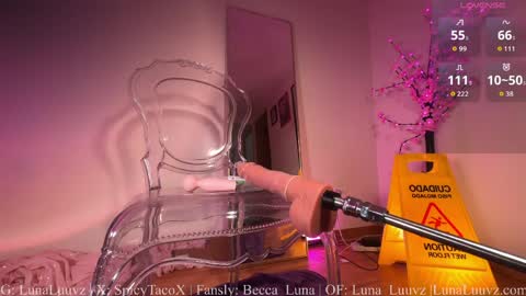 Luna Luuvz online show from May 7, 4:08 am