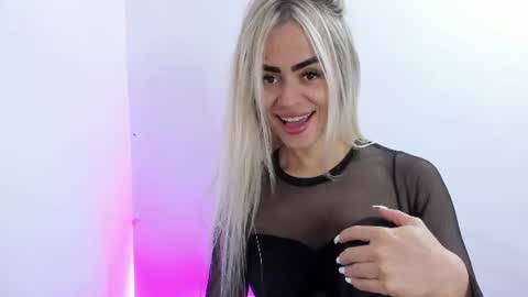 Luna Marquez online show from June 14, 3:03 pm