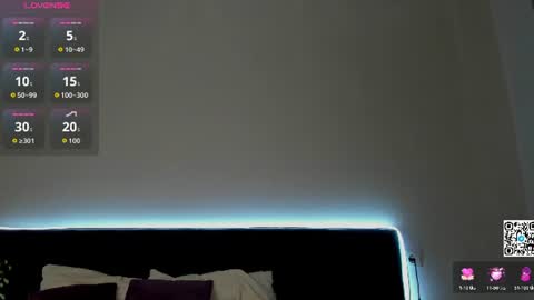 luna_mee online show from July 27, 1:14 am