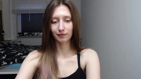 L U N A  online show from February 2, 6:32 am