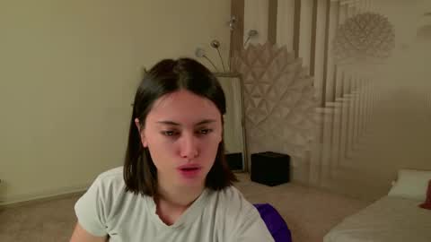 Luna online show from May 3, 8:26 pm