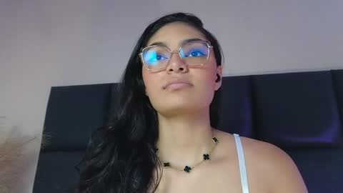 Luna Aspen online show from May 4, 6:14 pm