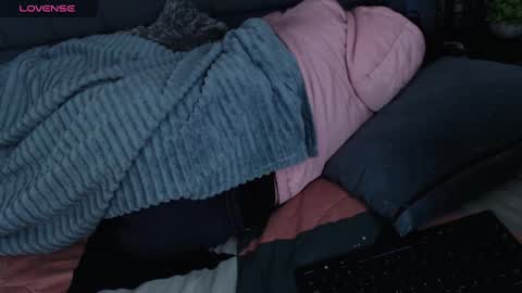 Luna  online show from January 19, 12:06 pm