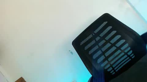 lunafoxx_ online show from May 10, 11:55 pm