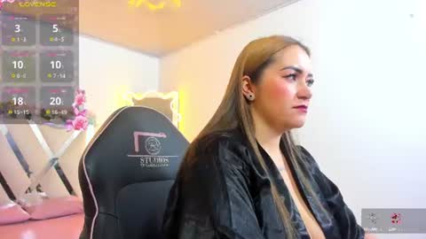 LUNA KITTY  online show from June 30, 12:04 pm