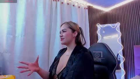 LUNA KITTY  online show from July 28, 11:28 am