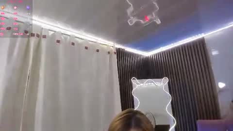 LUNA KITTY  online show from July 13, 11:36 am