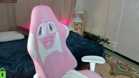 Varvara online show from December 2, 9:40 am