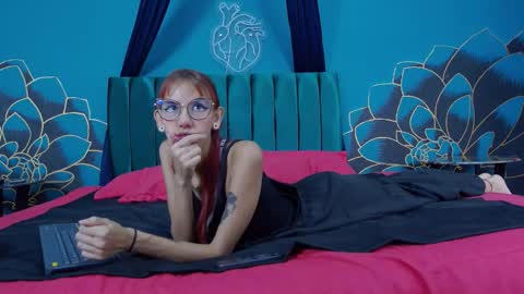 Luna online show from November 24, 8:18 pm