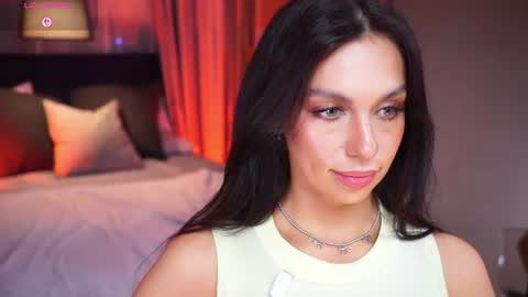 Luna  next streams Mon Fri Sat Sun 8pm-5am gmt0 online show from July 17, 8:55 pm