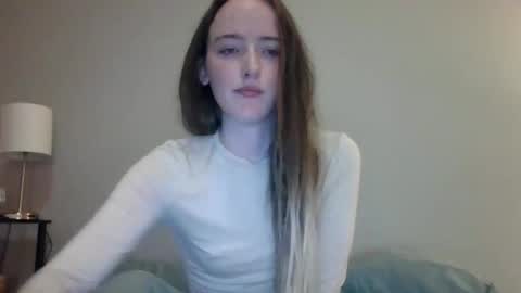 lunapixie2020 online show from September 22, 12:37 am