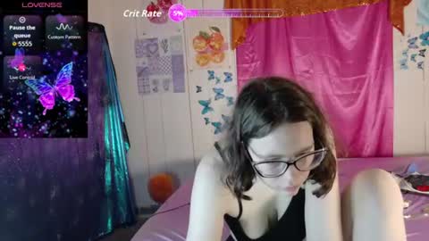 lunaquinn45 online show from July 20, 11:06 pm