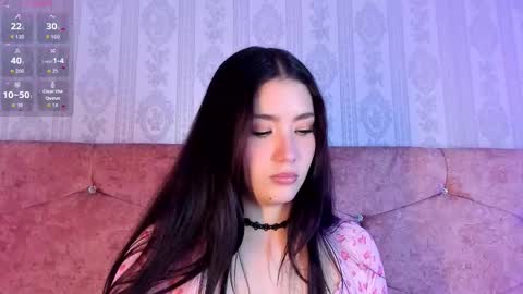 Luna  online show from February 4, 8:46 pm