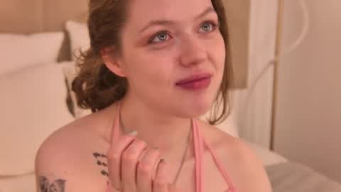 Lily online show from July 26, 5:38 am