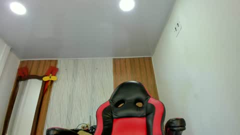 luna online show from July 6, 2:03 pm